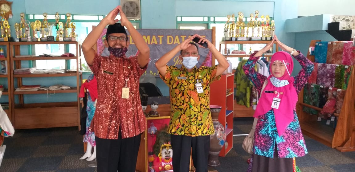 Kunjungan Plt. Ka Disdikbud Prov. Jateng di SLBN Kota Semarang