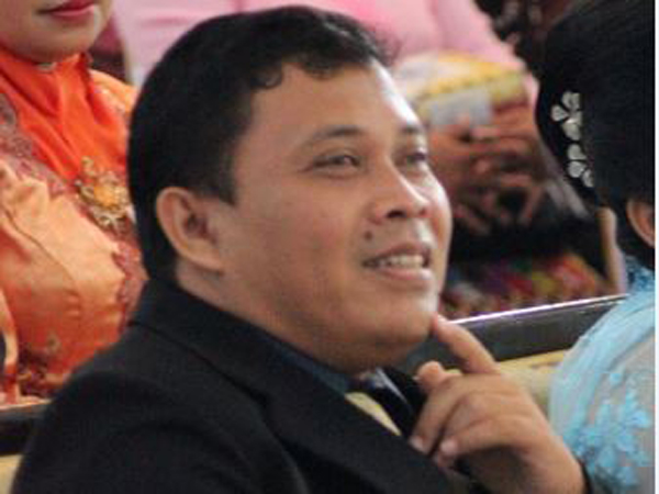 Melatih Guru Terbiasa Menulis