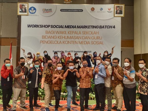 SMKN 4 Semarang” Ukir Prestasi Sekolah”  Siap Tingkatkan Promosi Sekolah dengan Digital Marketing