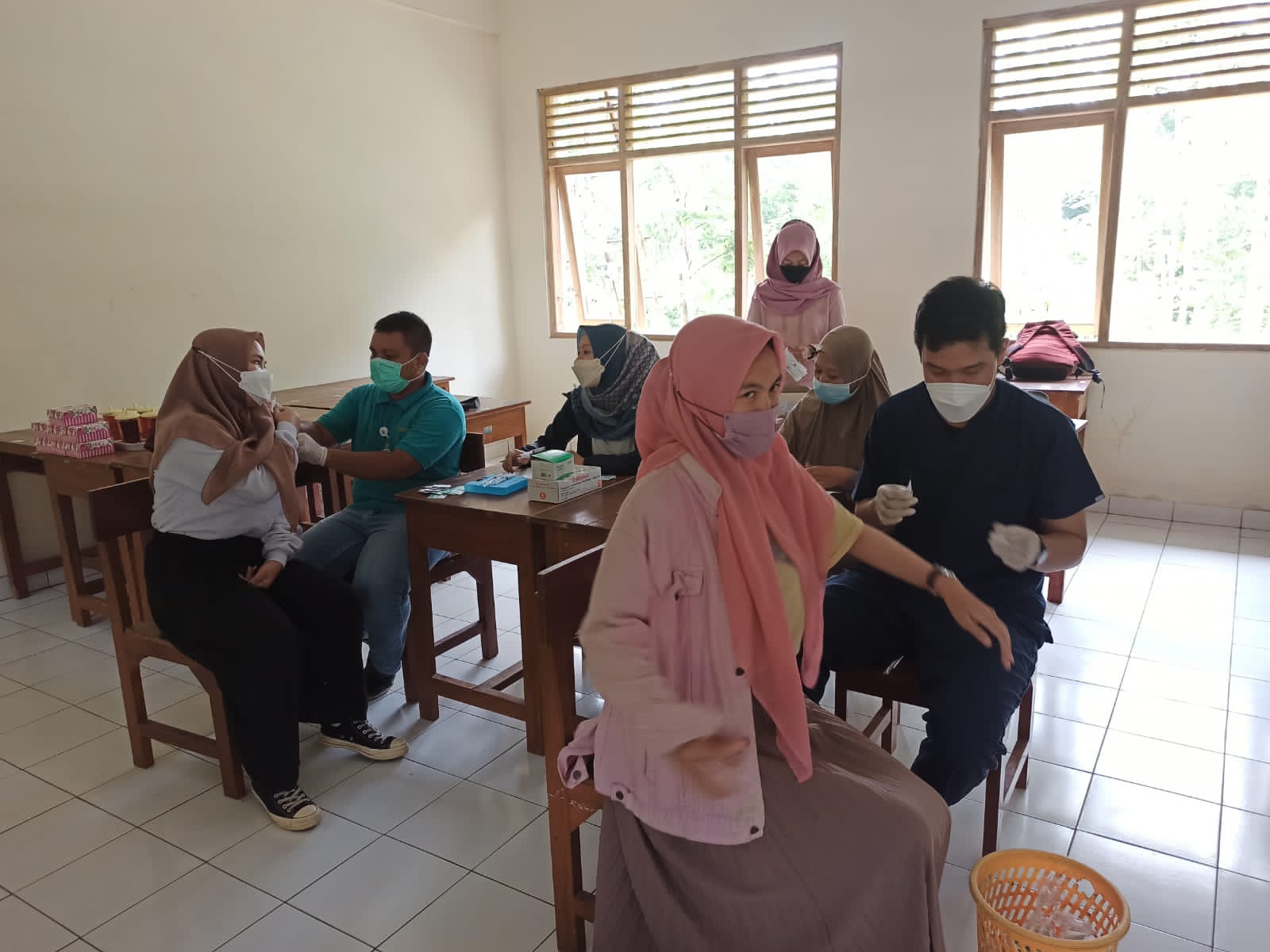 SMK Nusapersada Sukses Vaksin Untuk Mengoptimalkan PTM Terbatas