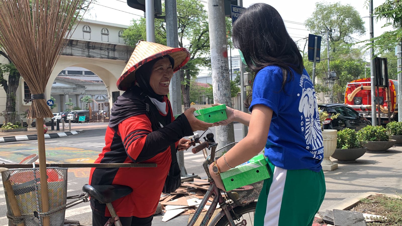 Jumat Barokah Sambut HUT SMAN 3 Semarang Ke 144
