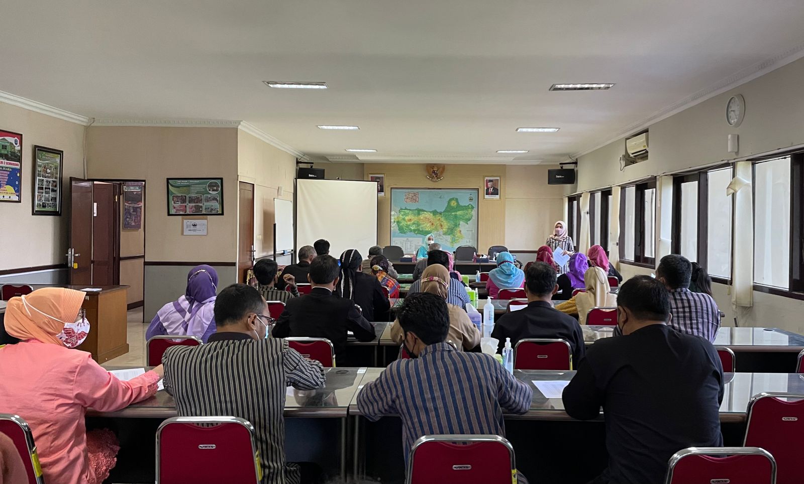 Sosialisasi DPLK Bank Jateng Sosialisasi DPLK Bank Jateng