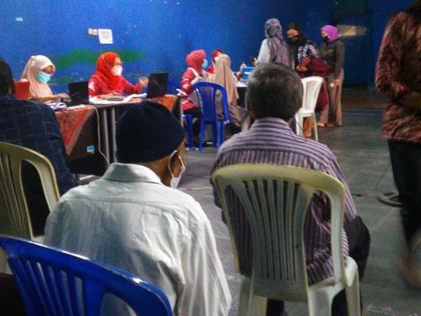 Booster bagi Guru dan Karyawan SMKN Satu Atap Tuntang