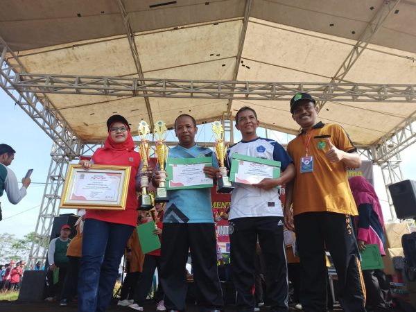 SMKN 1 PABELAN REPRESENTASI SEKOLAH MODERASI BERAGAMA DI KABUPATEN SEMARANG