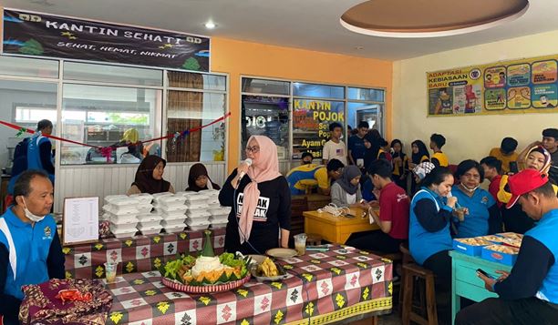 SMKN 3 Semarang Resmikan "Kantin Sehati" SMKN 3 Semarang Resmikan "Kantin Sehati"