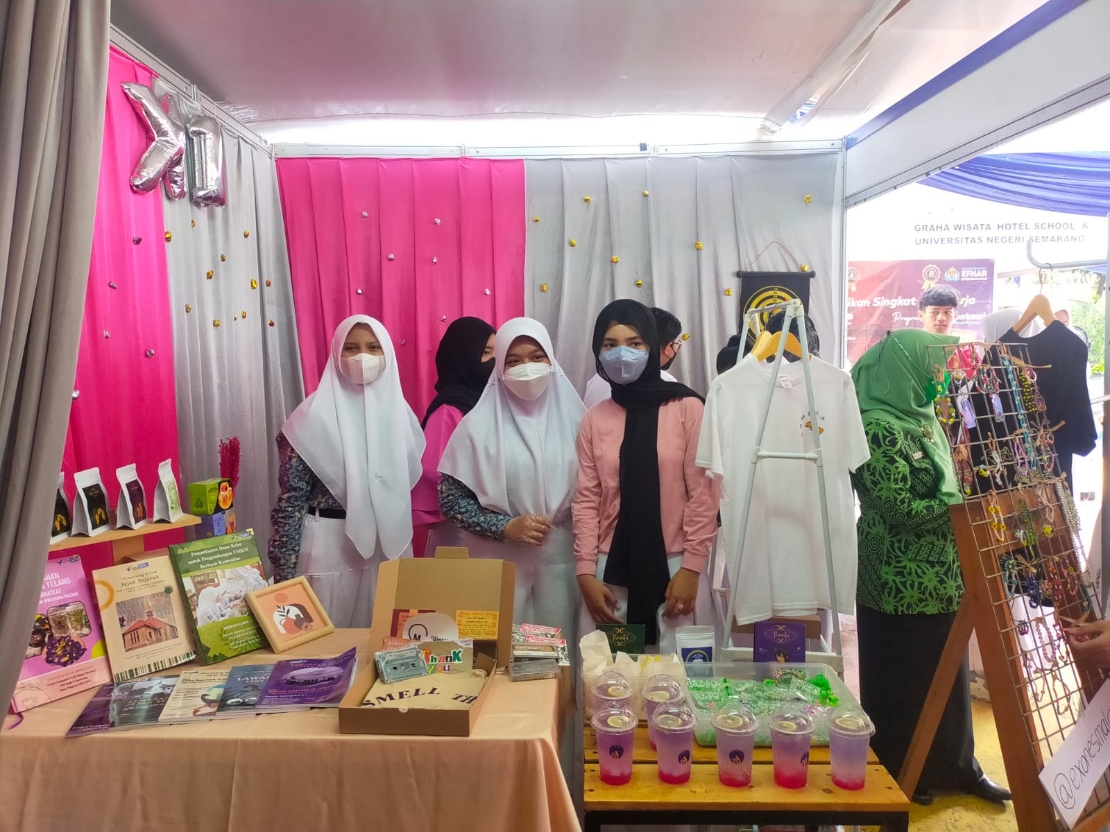Gelar Karya P5 di SMAN 5 Semarang Gelar Karya P5 di SMAN 5 Semarang