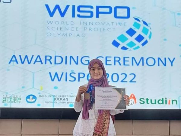 Spectacular, 2 Bulan 2 Medali International; Nafisa, Siswi SMAN 3 Semarang Sukses ISIF & WISPO