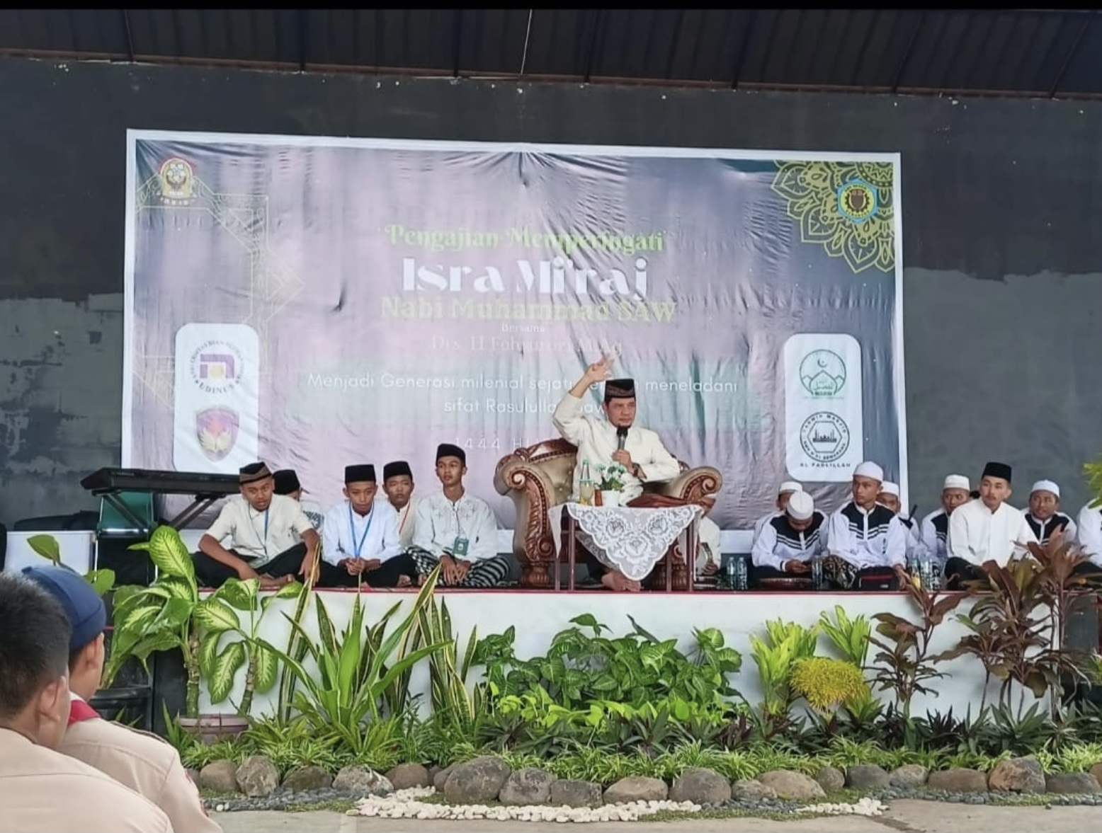 SMKN 1 Semarang Peringati Isra Mi’raj 1444 H