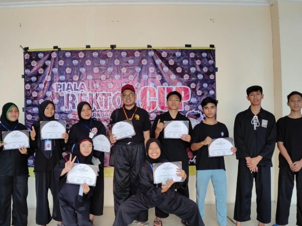 Siswa-siswi SMA Negeri 1 Bringin Raih Juara 1, 2, dan 3 Pencak Silat dalam Piala Rektor Cup UIN Salatiga Tingkat SD-MI/SMP-MTs/SMA-SMK-MAN Sederajat Se-Jawa Tengah Tahun 2023