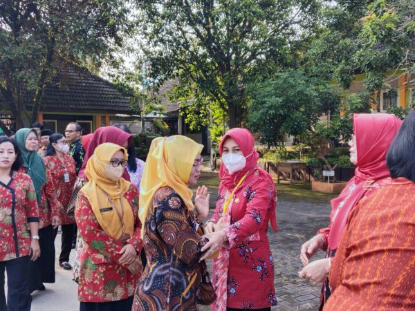 SMAN 16 Semarang Gelar Halal Bihalal 1444 H Sebagai Momen Saling Memaafkan