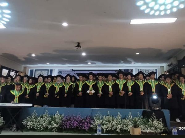 Wisuda Akhirusannah SMAHA 2023: Sukses Selalu QUATERVOIS