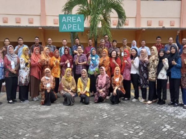 SMAN 16 Semarang Ikuti Pelatihan Thematic Academy 2023 di BPSDMD KOMINFO Kota Semarang