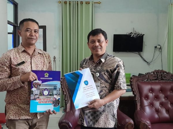 Penandatangan MOU Kerjasama SMKN 10 Semarang dengan SMK Pelayaran Wira Samudera