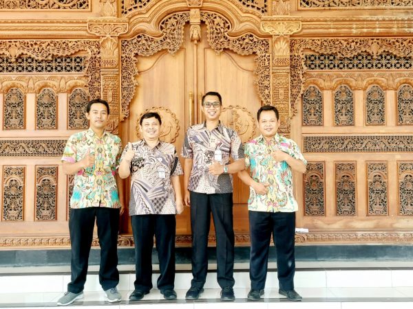 SMKN 10 Semarang dan SMK Nusa Bakti Sepakat Tingkatkan Kerjasama dalam Pelaksanaan PPDB
