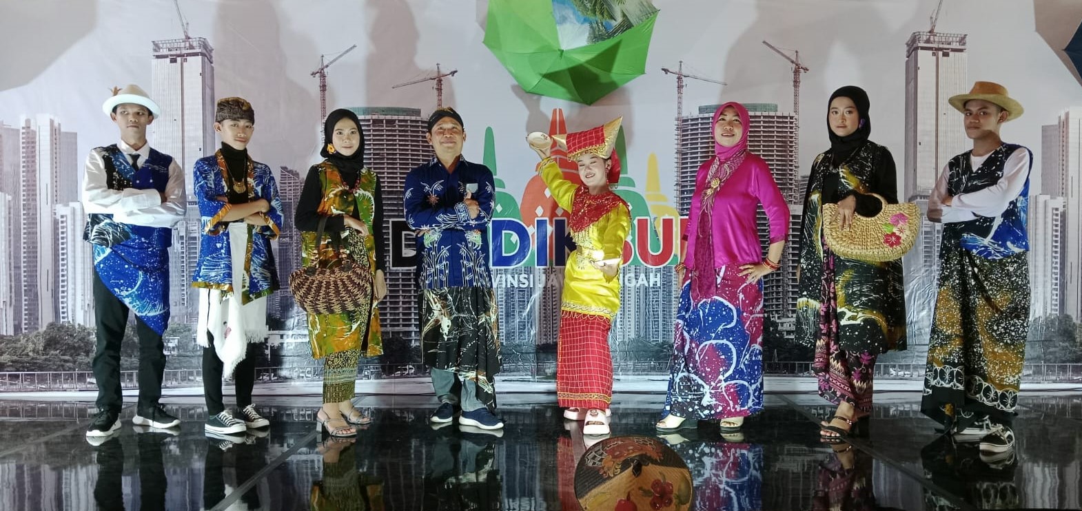 SLB N Ungaran Turut Berpartisipasi dalam Jateng Fair 2023 SLB N Ungaran Turut Berpartisipasi dalam Jateng Fair 2023