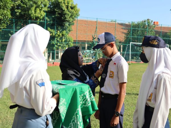 MPLS SMAN 11 Semarang: Bersama Wujudkan Generasi Cerdas Berkarakter