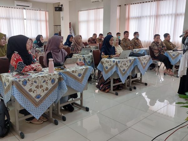 SMAHA  Gelar Workshop Clasroom Management