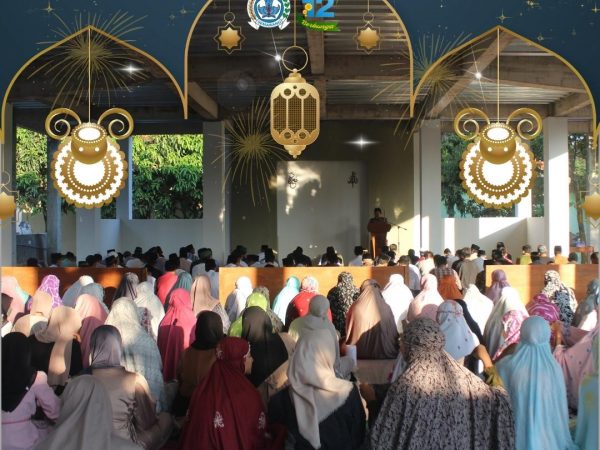 SMAN 12 Semarang: Bergandeng Tangan Peduli Sosial Melalui Latihan Berqurban