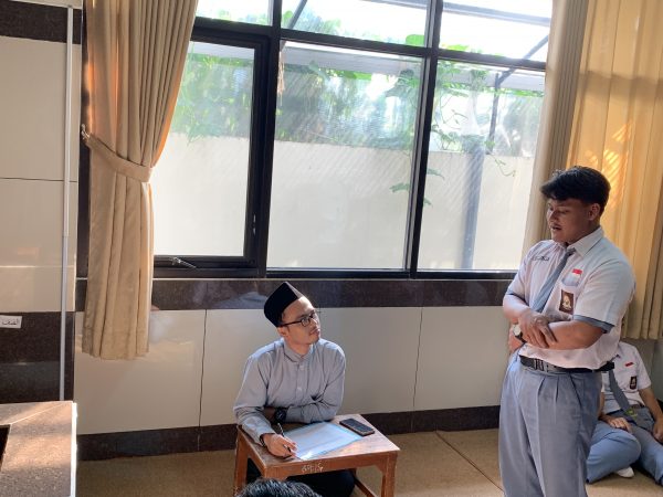 Siswa SMAHA Ikuti Tahsin Ibadah