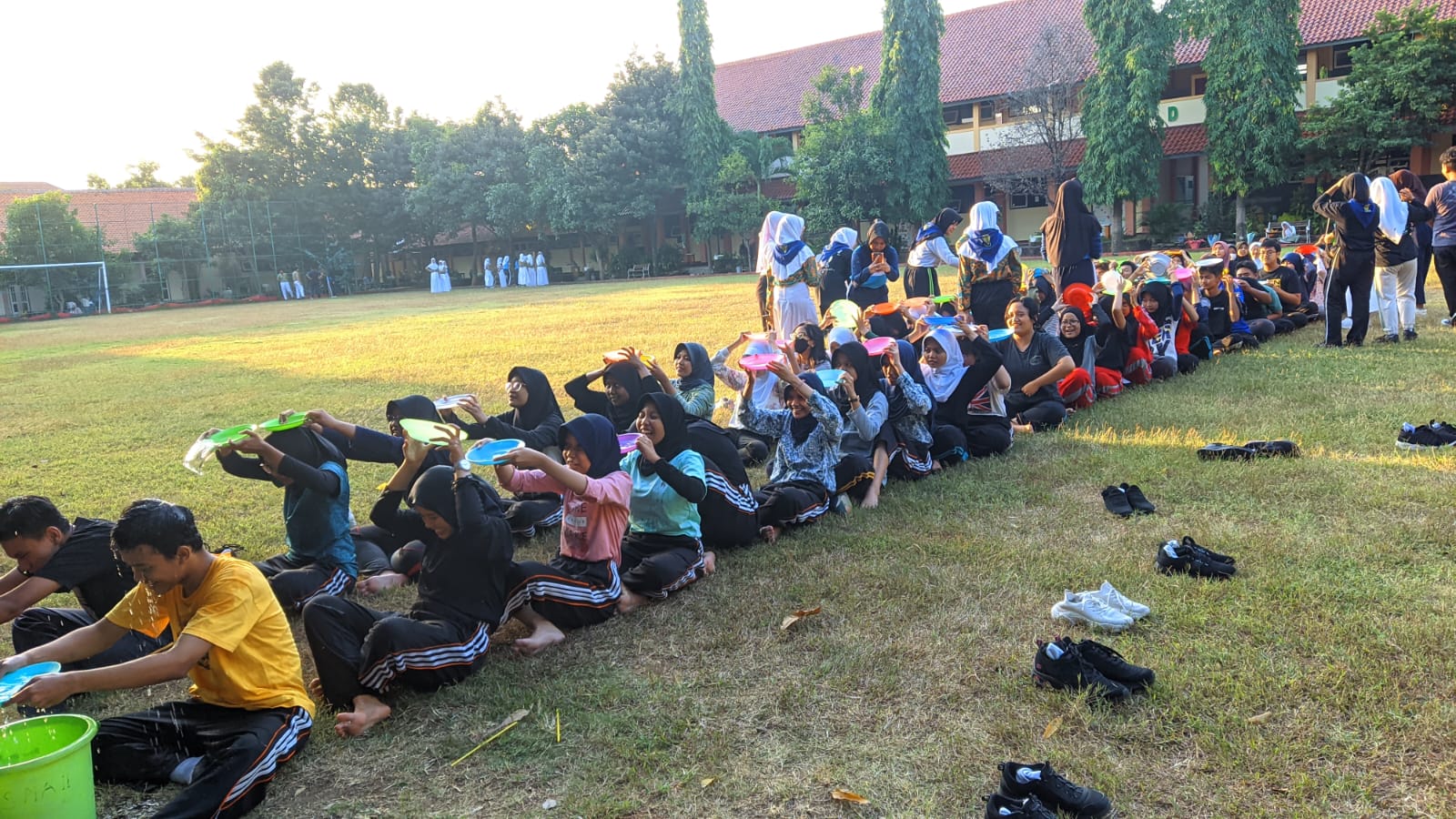 Jelajahi Petualangan Seru Dalam Outbound SMAN 11 Semarang