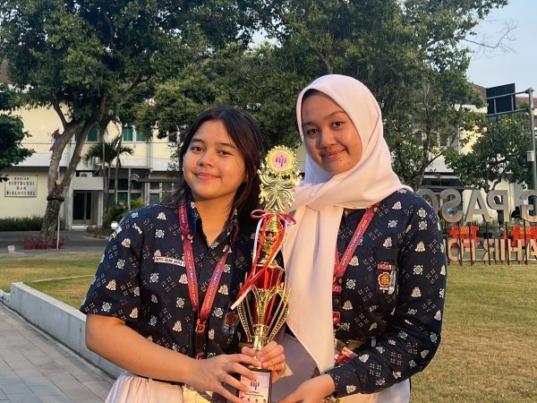 Siswa SMAN 3 Semarang Juarai Medical and Biology Olympiad AMSA Youth Project 2023