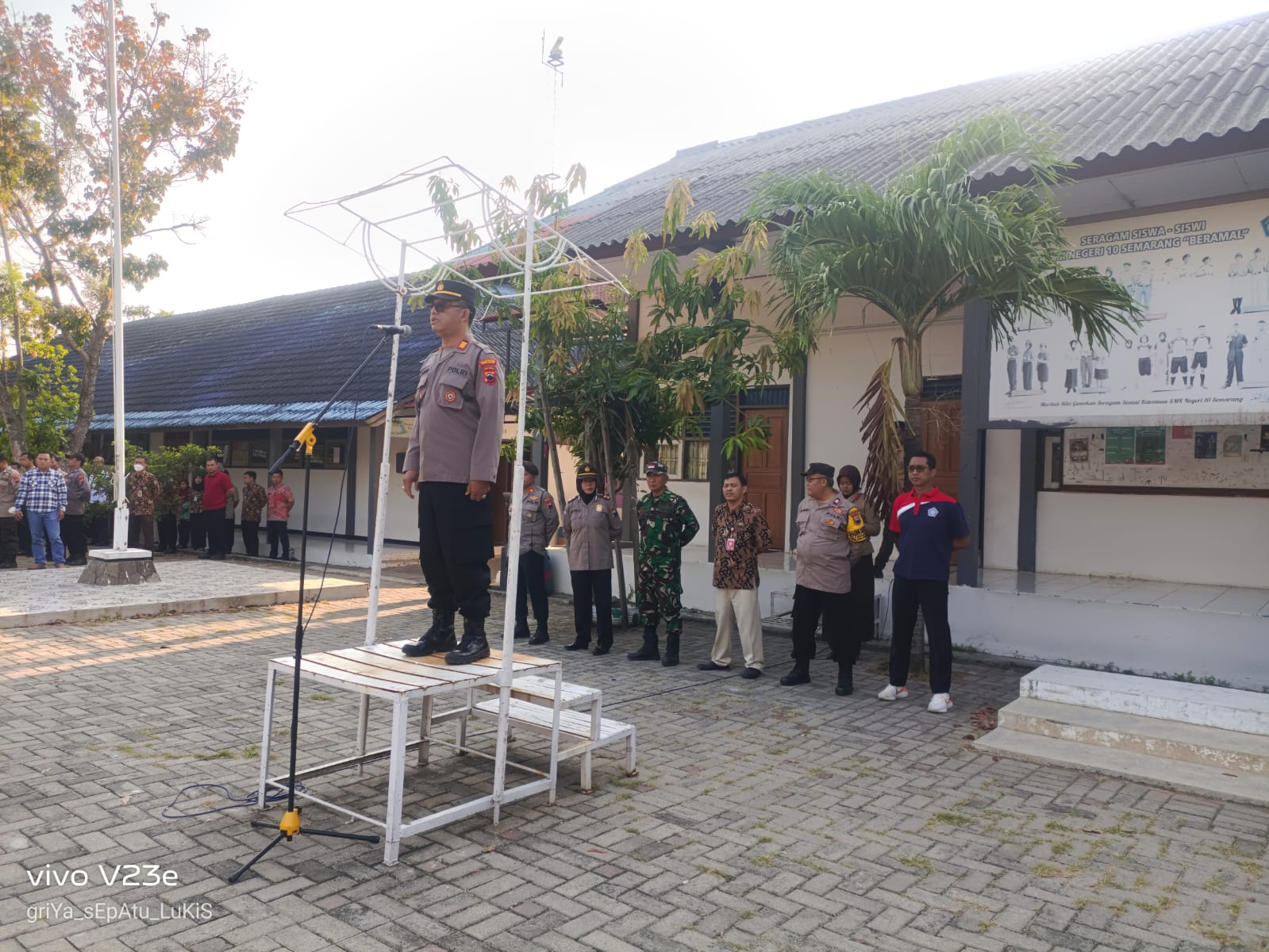 Sinergitas SMKN 10 Semarang Dengan TNI-POLRI