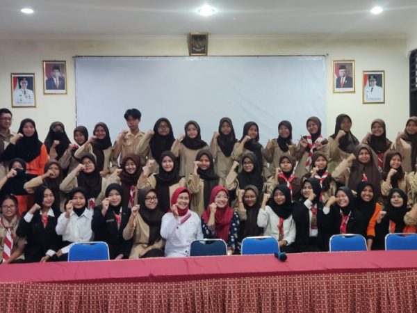 Sosialisasi Roadshow Humanity for Children di SMKN 6 Semarang