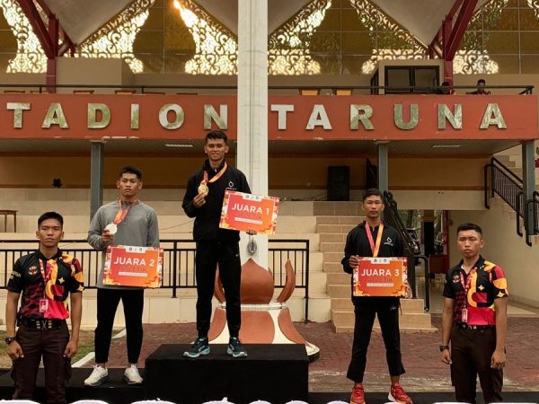 Ferdiansyah, Siswa SMAN 11 Semarang Podium Utama  Lari Nomor 400m-Porsimaptar AKPOL XXIII