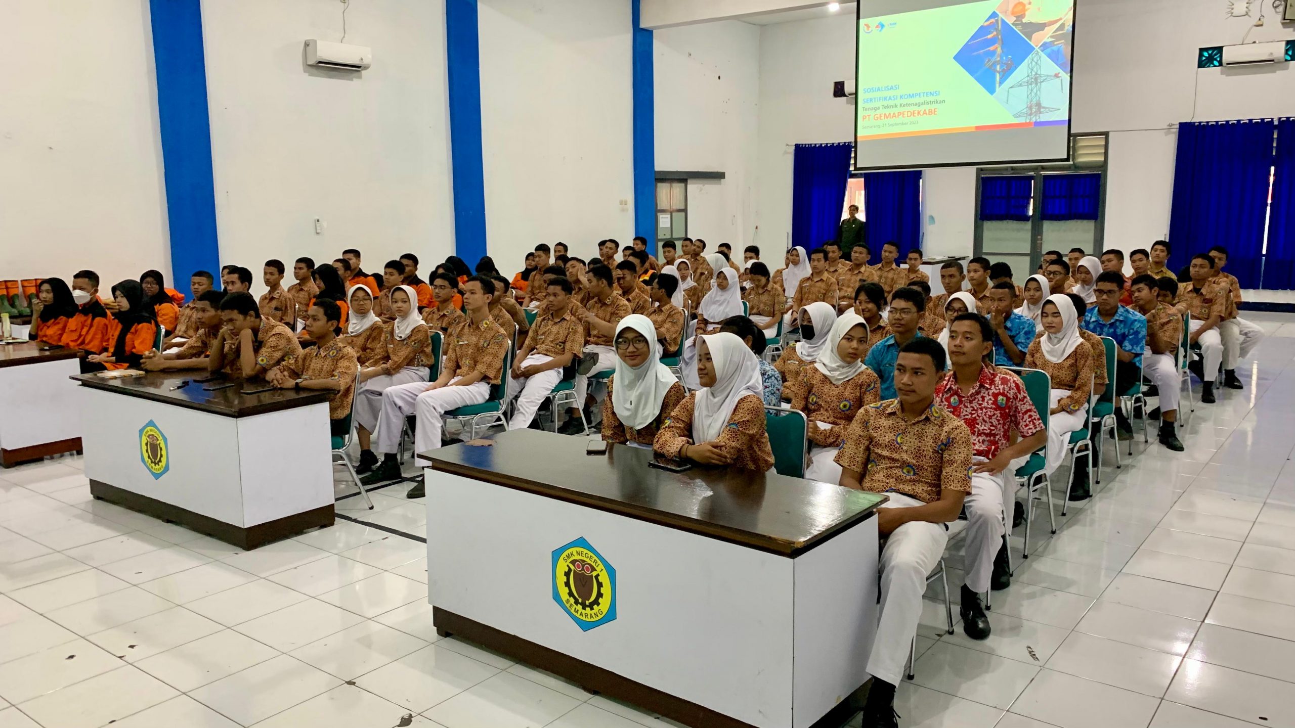 SMK Negeri 1 Semarang Gelar Kegiatan Guru Tamu dari PT. GEMAPEDEKABE