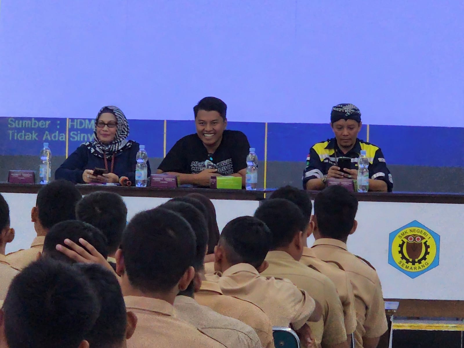 SMKN 1 Semarang Membawa Semangat Keselamatan Kebakaran Dengan Industri Mengajar