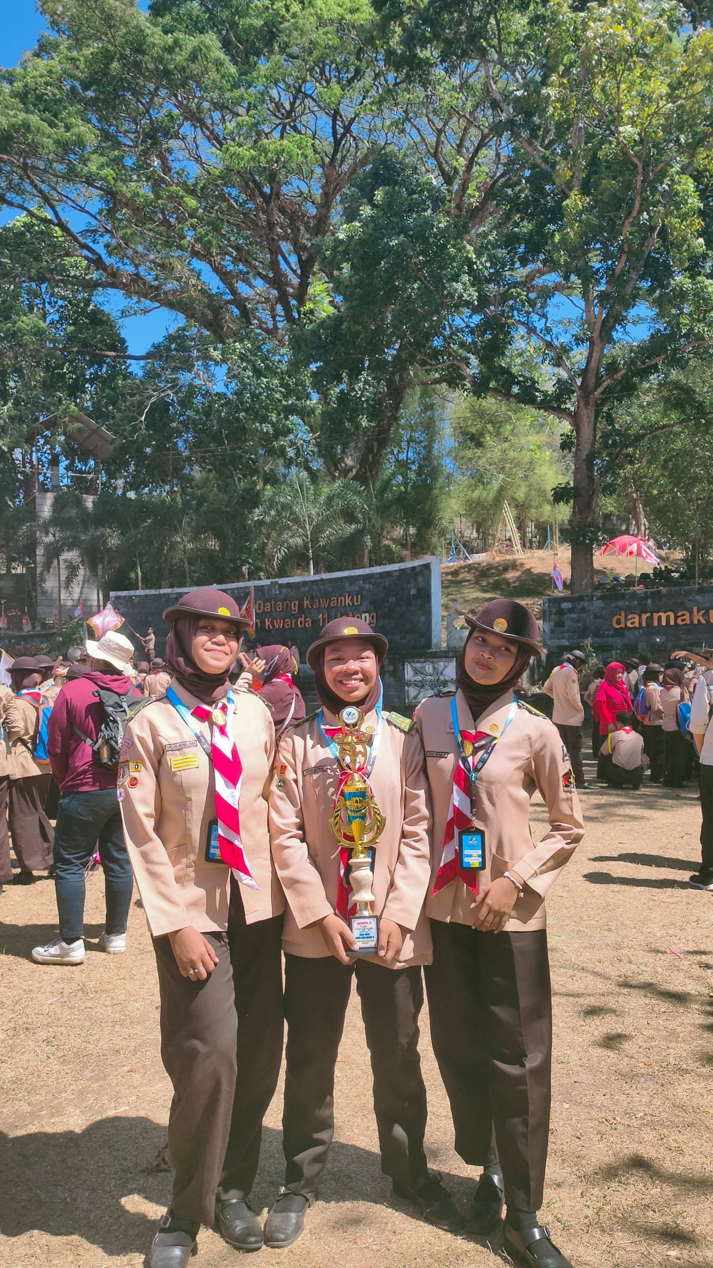 Sangga Putri SMAN 10 Semarang Raih Juara 2 Lomba Karya Cipta Pramuka