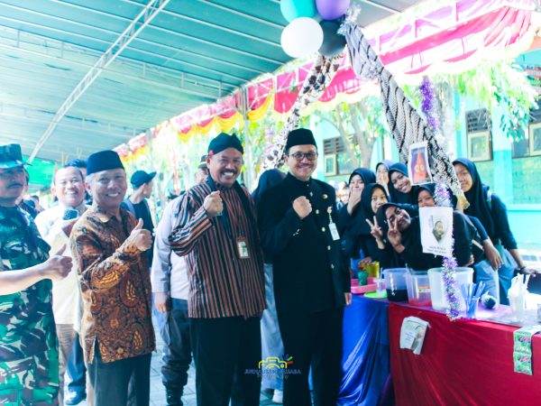 Grisaba Expo dan Job Fair dalam rangka Puncak Peringatan Bulan Bahasa dan Sastra Indonesia di SMK Negeri 1 Bancak Tahun 2023