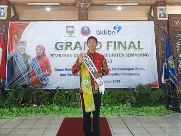 Dinar Adi Wicaksono Siswa SMAN 1 Bringin Berhasil Duduki Runner-Up Duta Genre Putra Kabupaten Semarang Tahun 2023