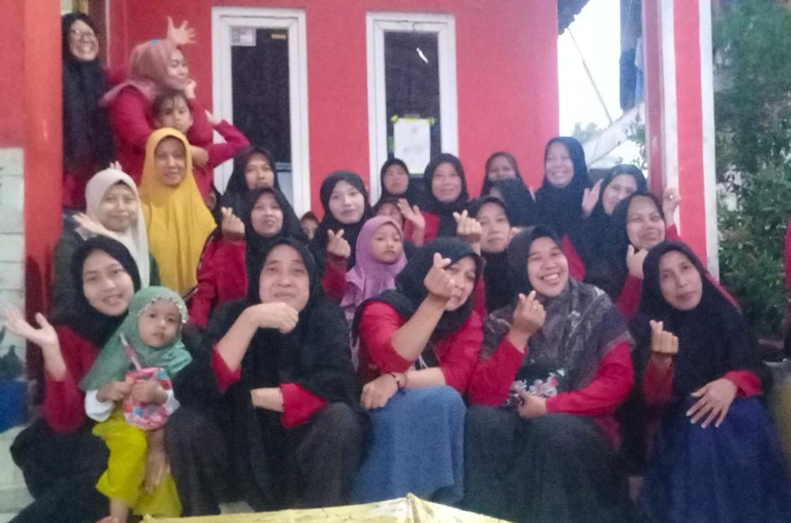 Tradisi Sambatan di Dusun Gonotimur, Desa Gonoharjo, Kabupaten Kendal Tradisi Sambatan di Dusun Gonotimur, Desa Gonoharjo, Kabupaten Kendal