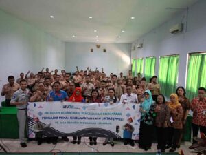 Program Kolaborasi Pencegahan Kecelakaan "Pengajar Peduli Keselamatan Lalu Lintas (PPKL)" Membawa Kesadaran Keselamatan ke SMKN 10 Semarang