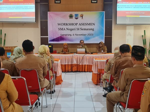 Kembangkan Kompetensi Guru Dalam Menilai, SMAN 14 Selenggarakan Workshop