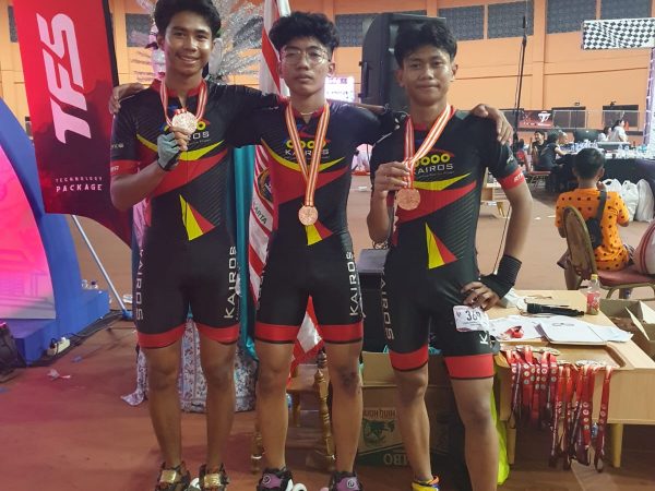 Siswa SMA Negeri 11 Semarang raih perunggu kejuaraan Sepatu Roda International 