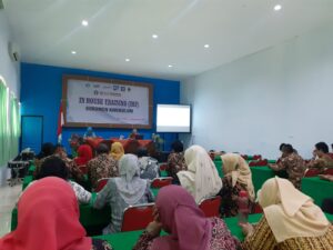 Kepala SMKN 10 Semarang Sosialisasi Pengelolaan Kinerja Melalui Platform Merdeka Mengajar