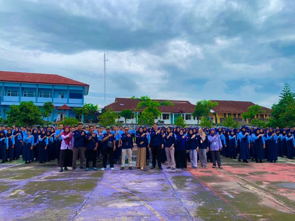 Sosialisasi Pemilih Pemula di SMK Negeri 1 Bancak sebagai Implementasi Proyek Penguatan Profil Pelajar Pancasila (P5) Tema Suara Demokrasi