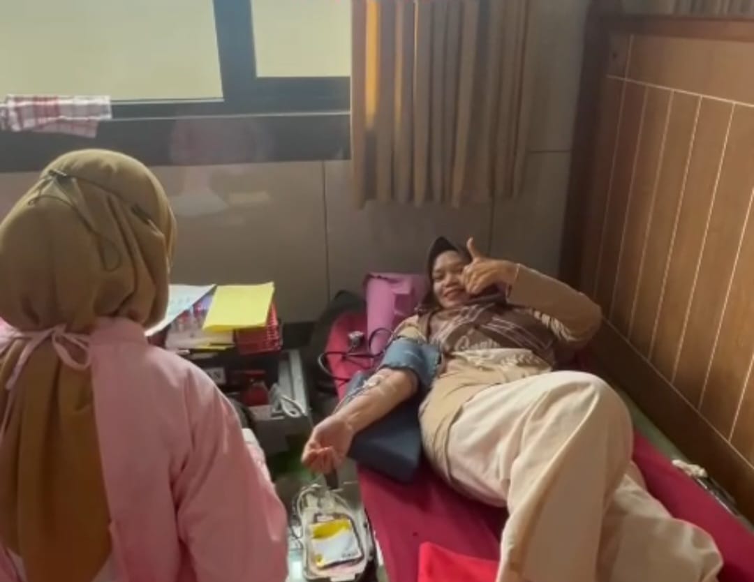 PMR SMAHA: Berikan Kehidupan melalui Donor Darah PMR SMAHA: Berikan Kehidupan melalui Donor Darah