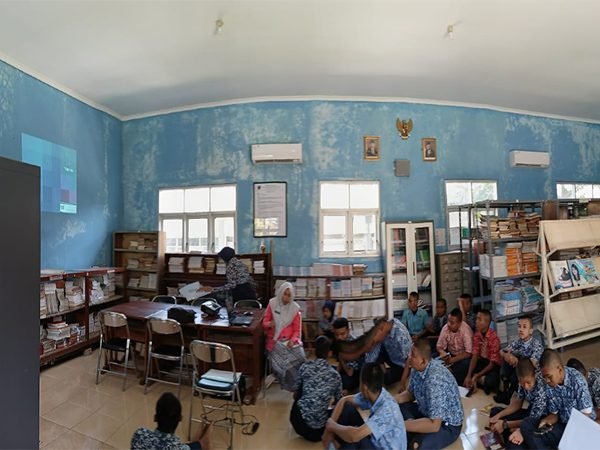 Membangun Masa Depan Melalui Gerakan Literasi Sekolah
