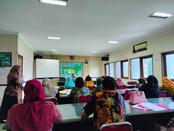 Rekonsiliasi BPJS Kesehatan GTT/PTT, Cabdin Wil 1 Gelar Rapat Koordinasi dengan Seluruh SMA, SMK, dan SLB Negeri di Kota Semarang