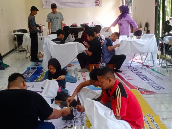 Pelatihan Pembuatan Batik Tulis Khusus Disabilitas di BLK Kab. Semarang