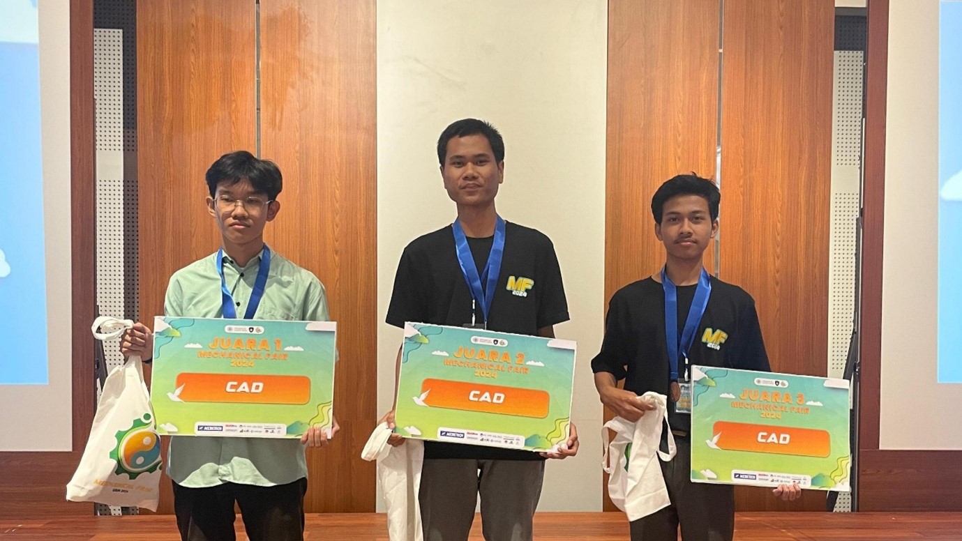 Dua Siswa SMK Negeri 1 Semarang Berjaya di Lomba CAD Mechanical Fair UGM
