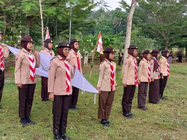 SMA Negeri 12 Semarang Berhasil Meraih Juara 2 Kategori Baris Berbaris pada Lomba Kartini's Returns XVII Tingkat Provinsi Jawa Tengah