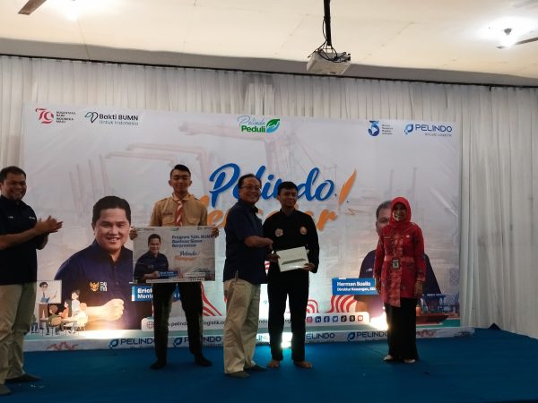 Pelindo Mengajar Inspirasi Generasi Muda di SMAN 16 Semarang