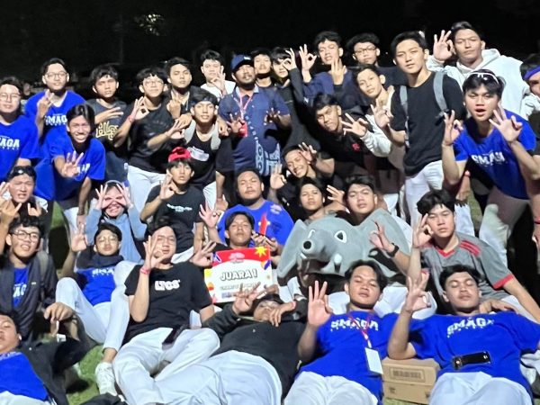 SMAN 3 Semarang Raih Juara 1 Kategori Chant Supporter di Event Good Day Schoolicious 2024
