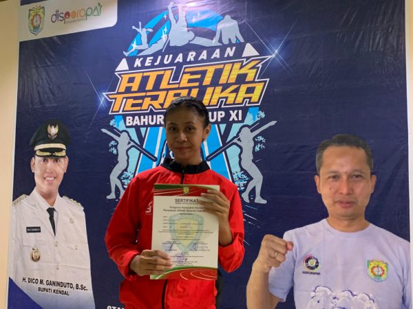 Siswi SMAN 7 Semarang, Raih Juara III Lari 400 Meter Putri di Bahurekso Cup XI