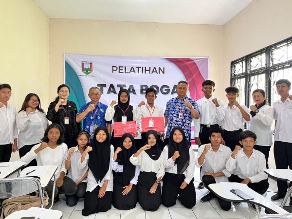 Pelatihan Tata Boga Siswa SLBN Ungaran di BLK Kab. Semarang