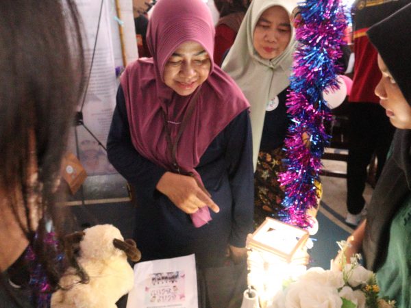 Peserta Didik  SMA Negeri 12 Semarang Unjuk Karya di Bidang Rekayasa dan Teknologi Digital